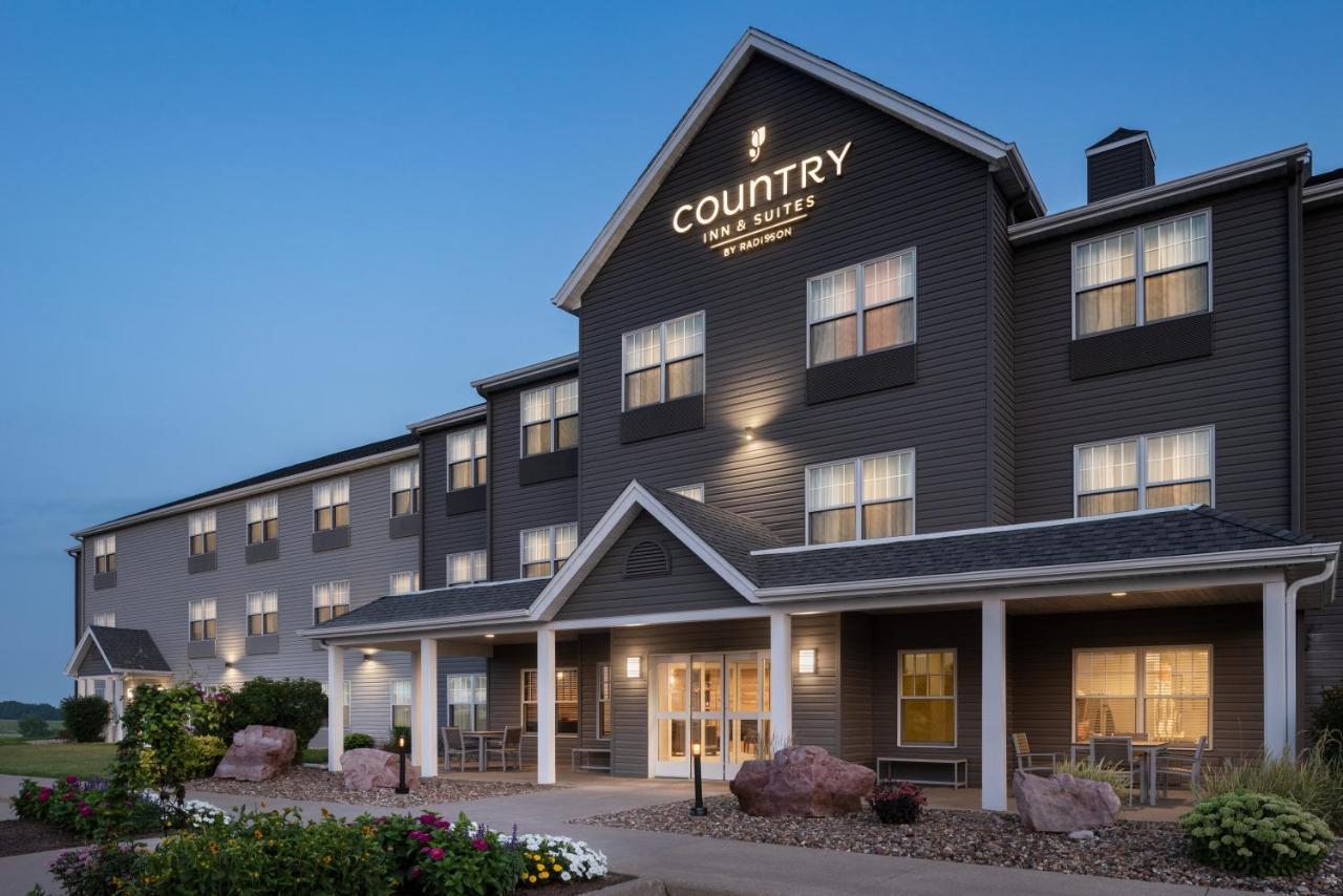 Country Inn & Suites By Radisson, Pella, Ia Buitenkant foto