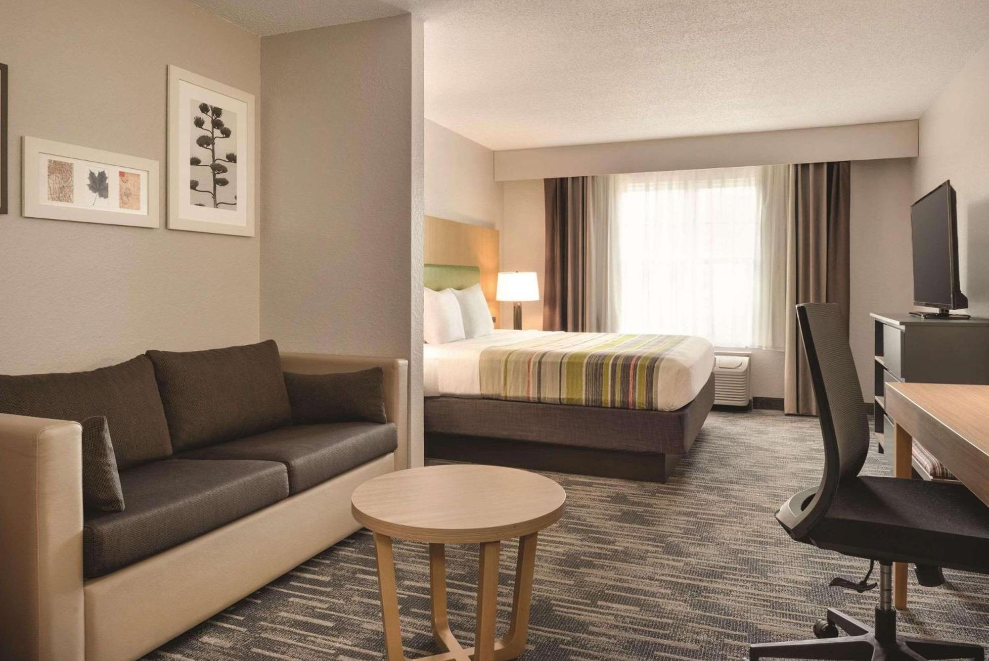 Country Inn & Suites By Radisson, Pella, Ia Buitenkant foto