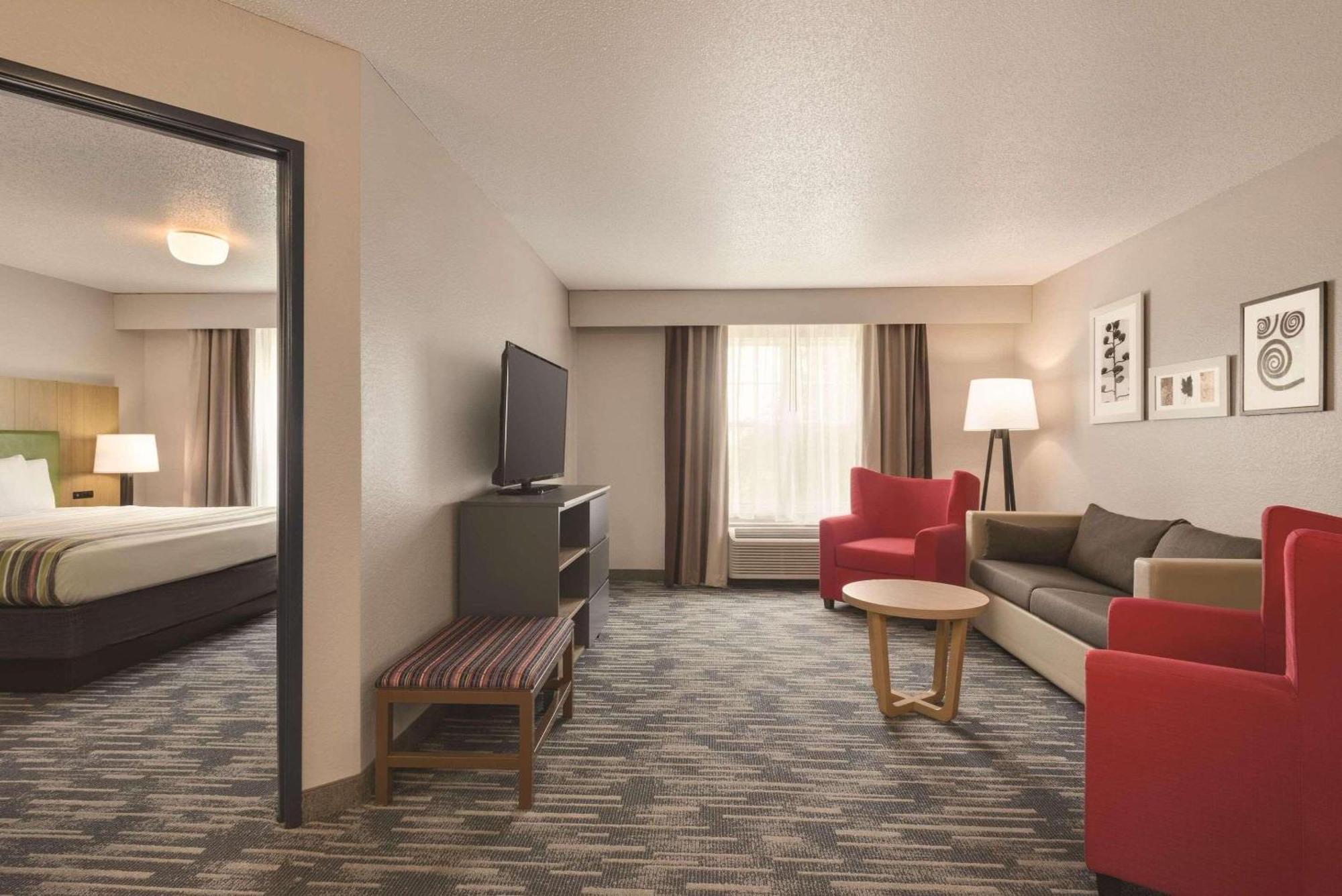 Country Inn & Suites By Radisson, Pella, Ia Buitenkant foto